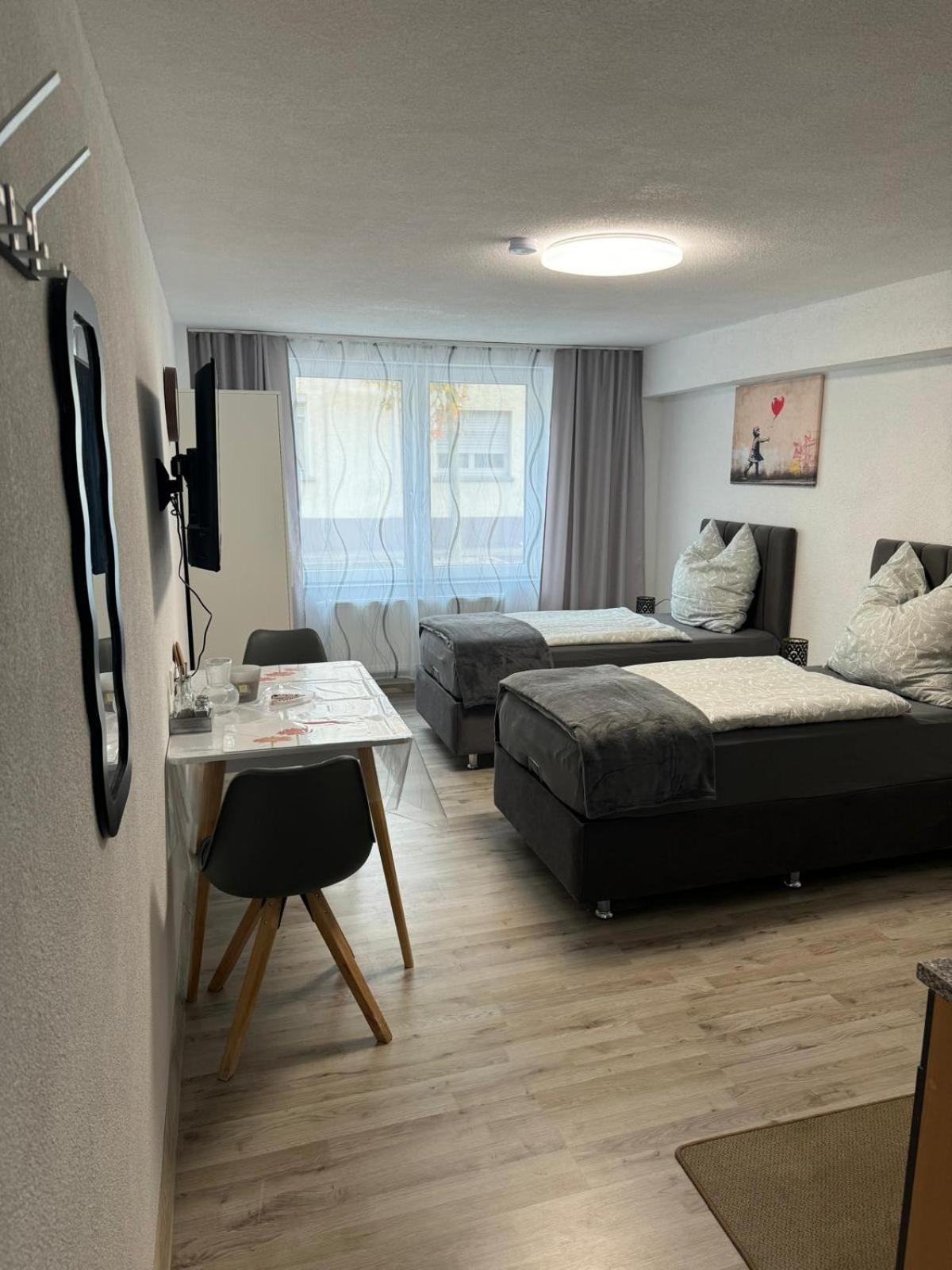 Heidenheim Unterkunft Ngoại thất bức ảnh